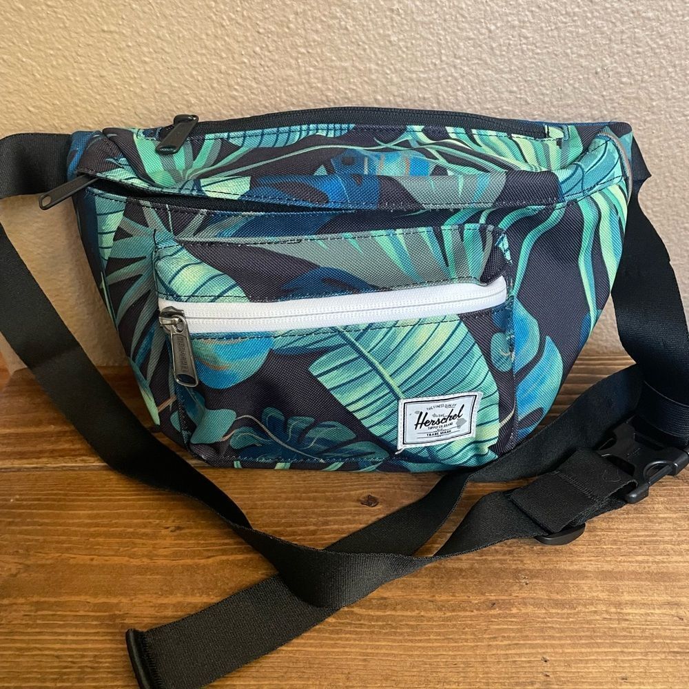 Herschel Tropical Print Fanny Pack - Picture 10 of 14
